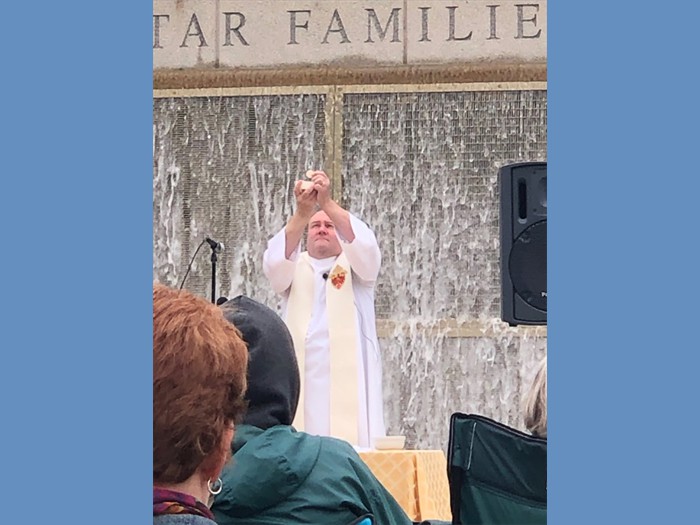 16 JUN 2019 Fathers' Day Mass-Gold Star Memorial Park Pic#7727